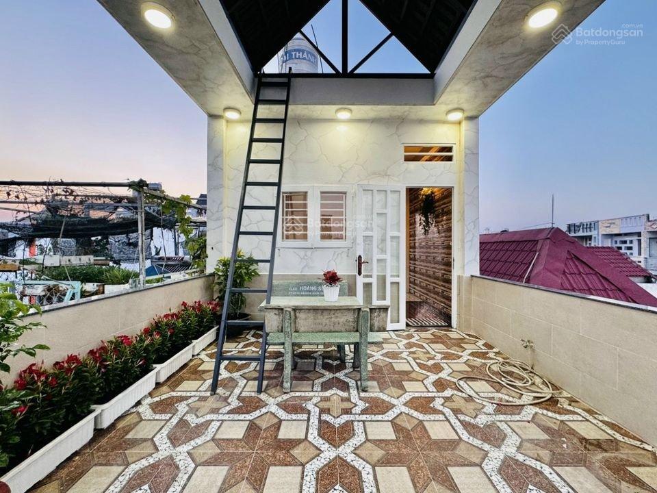 Bán nhà đường gò công p.13 quận 5 đang cho thuê 22triệu.giá 3tỷ560/78.3m2, gần công viên cửu long