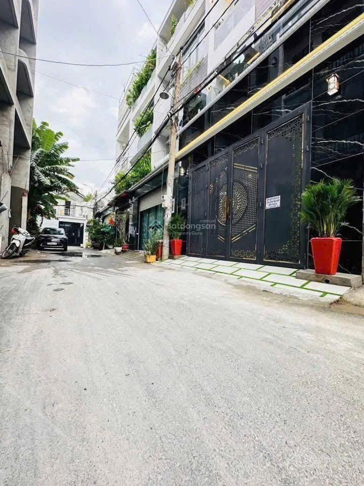 Chú giang kẹt tiền cần bán gấp nhà đường oto nguyễn văn cừ  q5. 76m2 gần đại học sài gòn