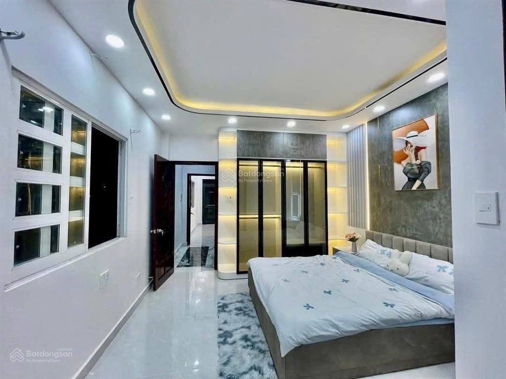 Gấp! nhà đường nguyễn huy lượng p14 gò vấp. dt 63m2 (4,5m x 14m) giá 2.860 tỷ cho thuê 20tr/th