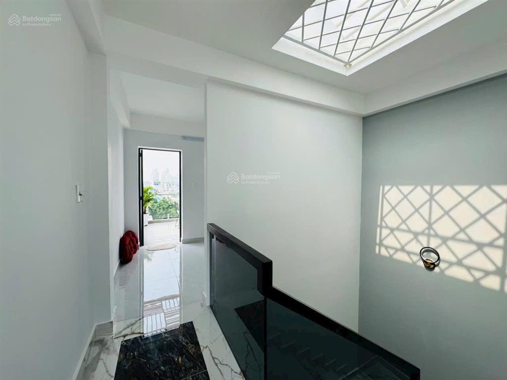 Gấp! nhà đường nguyễn huy lượng p14 gò vấp. dt 63m2 (4,5m x 14m) giá 2.860 tỷ cho thuê 20tr/th