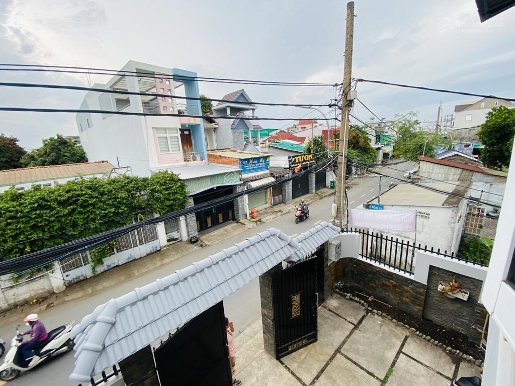 Mặt tiền kinh doanh đa ngành, ngang khủng 8m, gần đạt gia centre point thủ đức 8x11m 9,8 tỷ