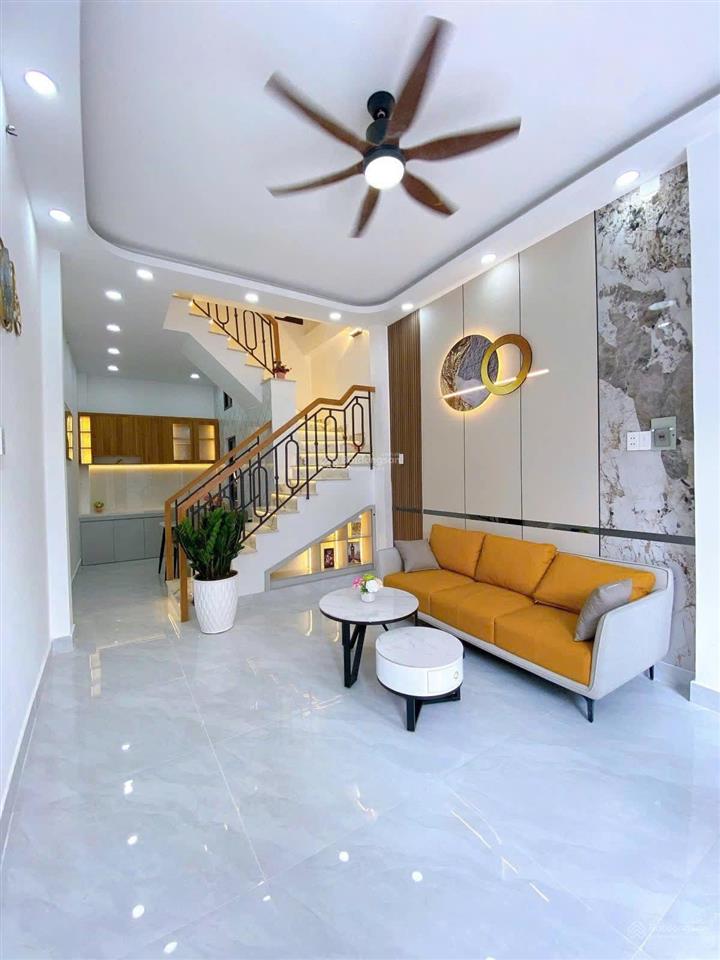 Nhà khủng đường ôtô 6m an dương vươngq5.giá 3tỷ860. đang cho thuê 21tr. gần hồ bơi lam sơn