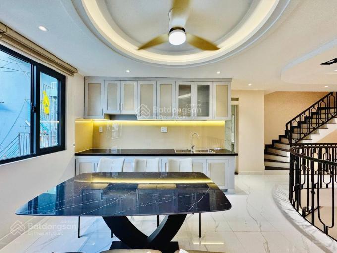 Hàng hiếm nhà phố rạch bùng bìnhp9q3,gần ga sài gòn.giá 5tỷ 700tr/75m2,đang cho thuê 28tr/ tháng.