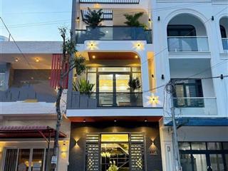 Hàng hiếm! diện tích 73,8m2 giá 3tỷ55 đường cao thắngquận 10 cho thuê 23tr/th, gần chung cư hà đô