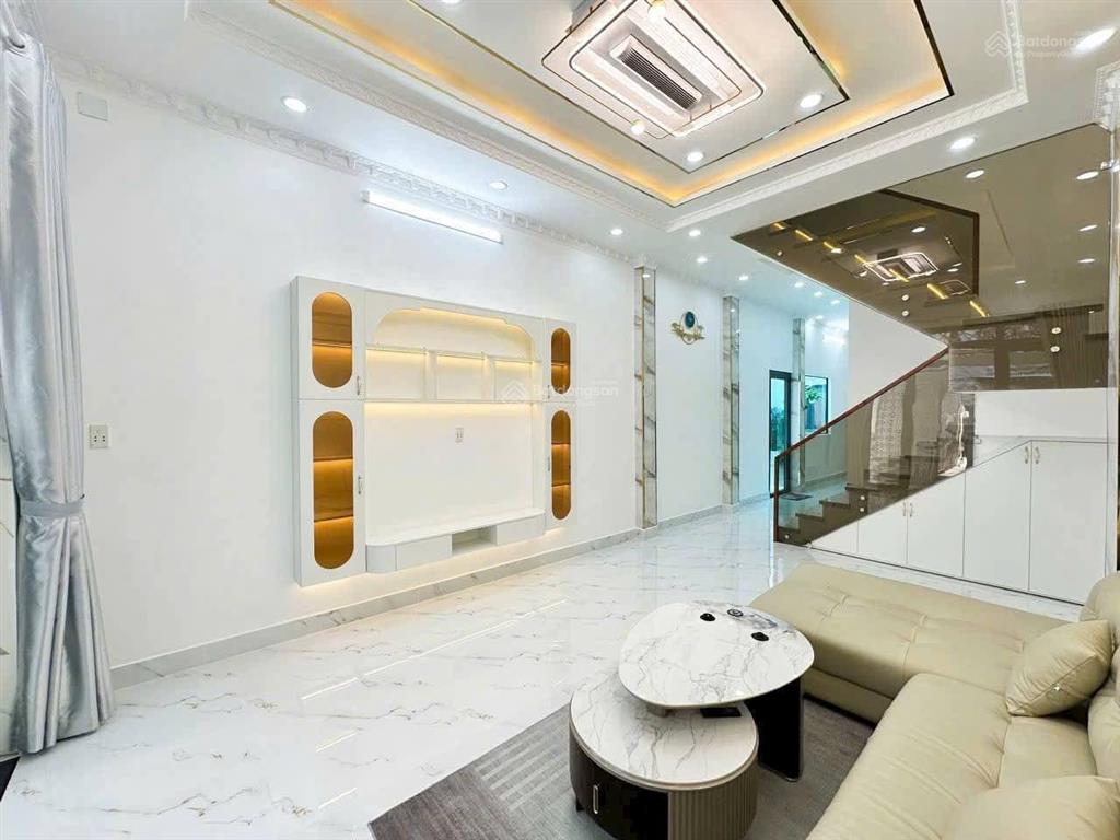Cô 5 bán nhà cho thuê 19tr/th, nguyễn văn thươngbình thạnh dt 76m2 gần chợ văn thánh giá 2ty99 tl