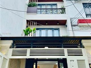 Bán nhà gần calmette tại đường đoàn văn bơquận 4 đang cho thuê 24tr/th, dt 70m2 giá giảm còn 3tỷ8