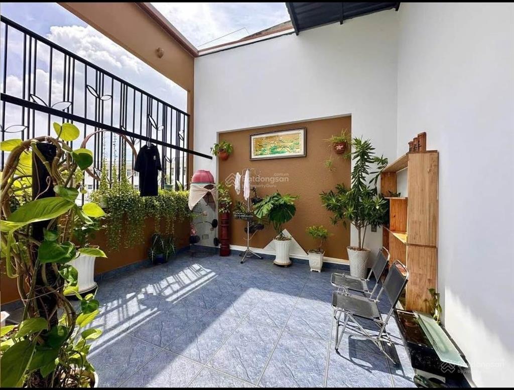 Nhà gần chợ thiếc đang cho thuê 21tr/th đường tân phướcquận 11 diện tích lớn 69,2m2 giá tốt 3tỷ150