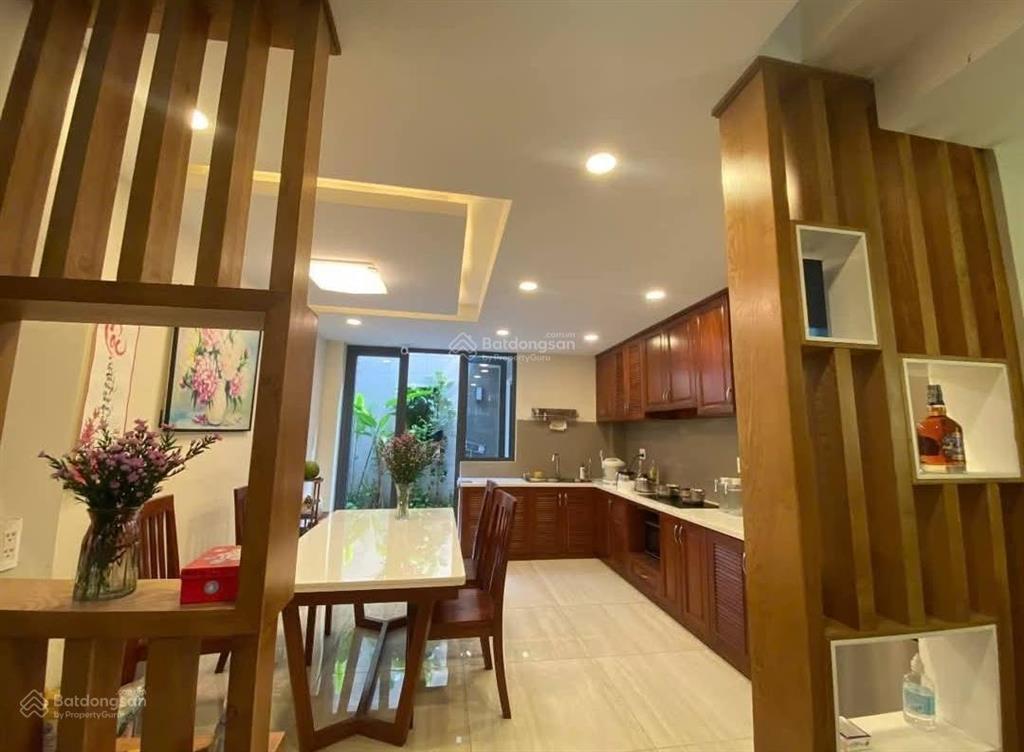 Nhà ngộp đường cô giangp2phú nhuận dt 75,6m2 giá 3tỷ8 còn tl gần chợ phú nhuận đang cho thuê 23tr