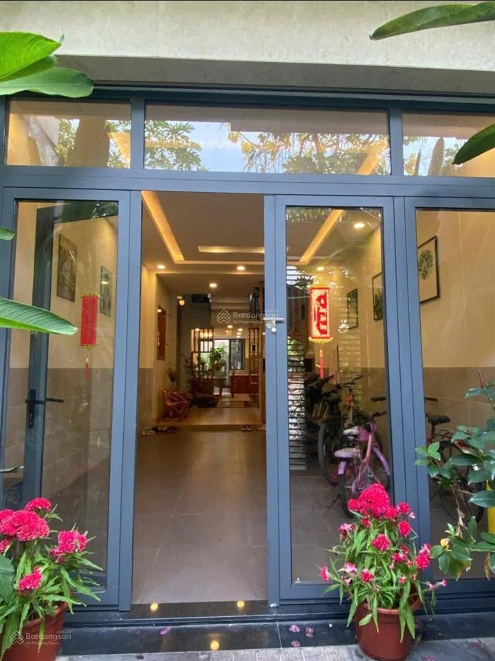 Nhà ngộp đường cô giangp2phú nhuận dt 75,6m2 giá 3tỷ8 còn tl gần chợ phú nhuận đang cho thuê 23tr