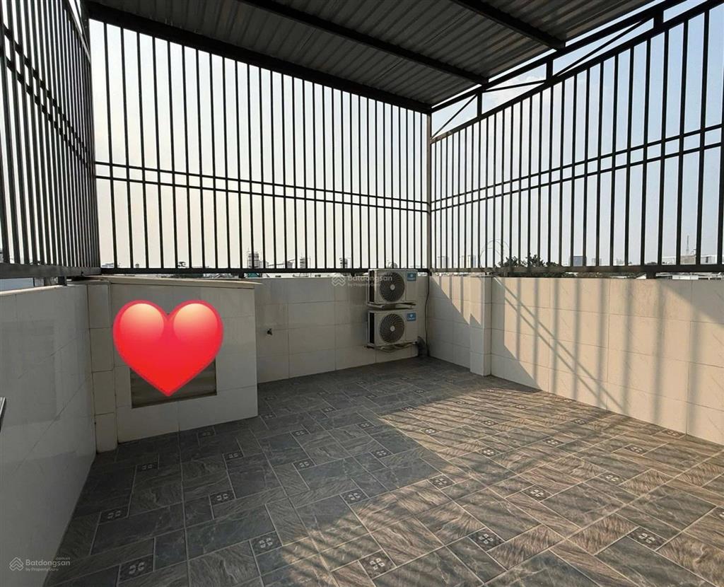 Bán nhà đường ôtô nguyễn hữu cầu quận 1, đang cho thuê 36triệu, giá 4tỷ650/85m2, ngay chợ tân định