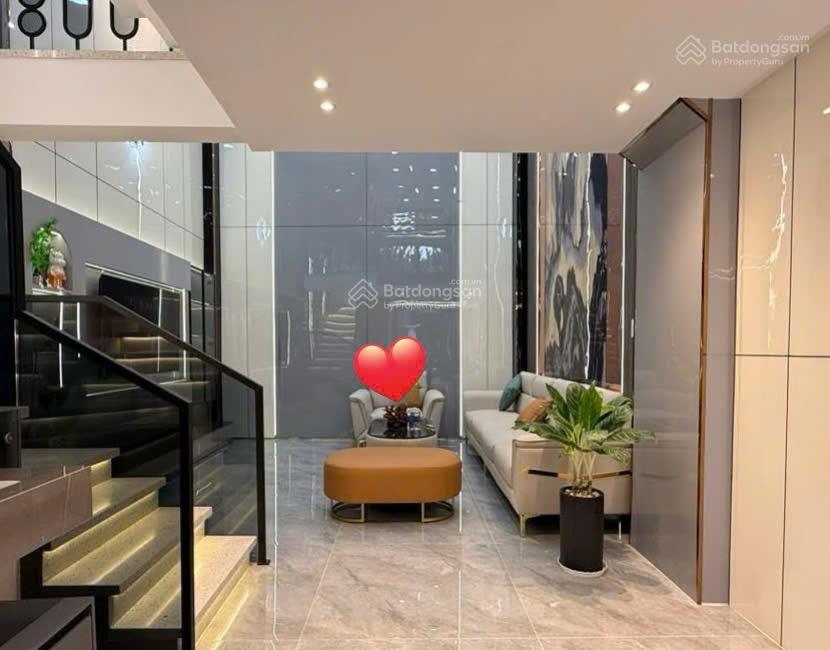 Bán nhà cực phẩm giá 3tỷ750, đường nguyễn biểu quận 5, đang cho thuê 25 triệu, gần đại học sài gòn