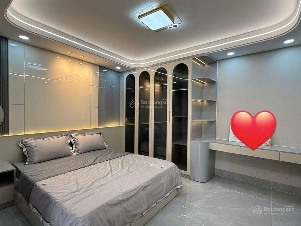 Bán nhà cực phẩm giá 3tỷ750, đường nguyễn biểu quận 5, đang cho thuê 25 triệu, gần đại học sài gòn