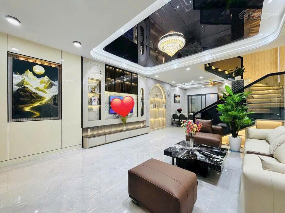 Cô tú bán nhà giá 3tỷ770/76m2, đang cho thuê 29tr, đường huỳnh mẫn đạt bình thạnh,gần cầu thị nghè