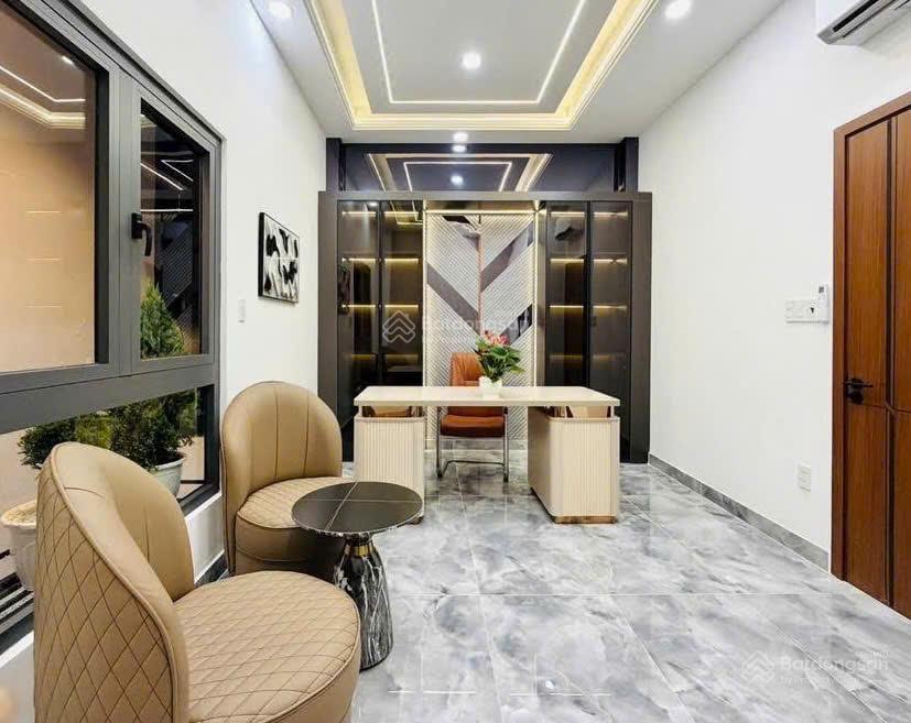 Cô tú bán nhà giá 3tỷ770/76m2, đang cho thuê 29tr, đường huỳnh mẫn đạt bình thạnh,gần cầu thị nghè