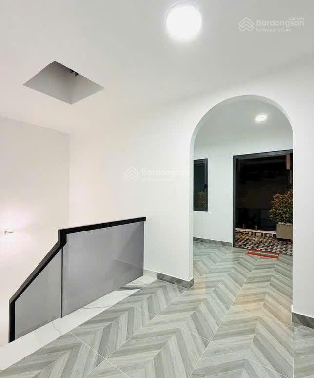 Cô tú bán nhà giá 3tỷ770/76m2, đang cho thuê 29tr, đường huỳnh mẫn đạt bình thạnh,gần cầu thị nghè