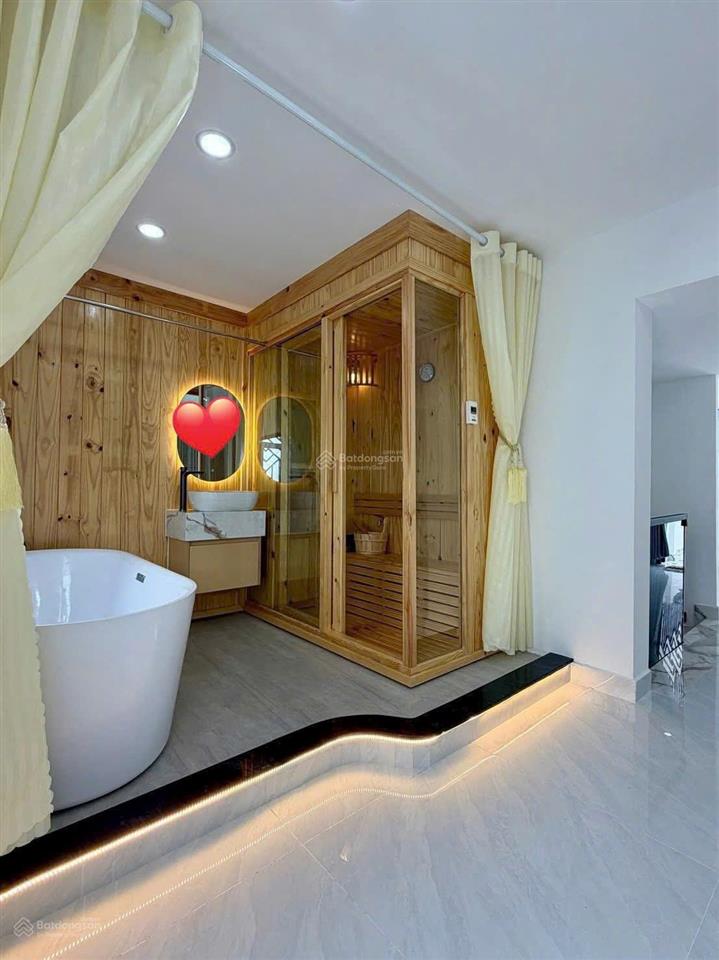 Giá tốt 4tỷ190/75m2 bán nhanh nhà đường nguyễn thông q.3, đang cho thuê 27triệu, gần bệnh viện mắt