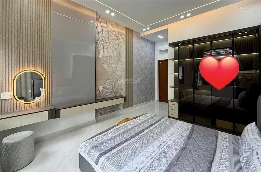 Giá tốt 4tỷ190/75m2 bán nhanh nhà đường nguyễn thông q.3, đang cho thuê 27triệu, gần bệnh viện mắt