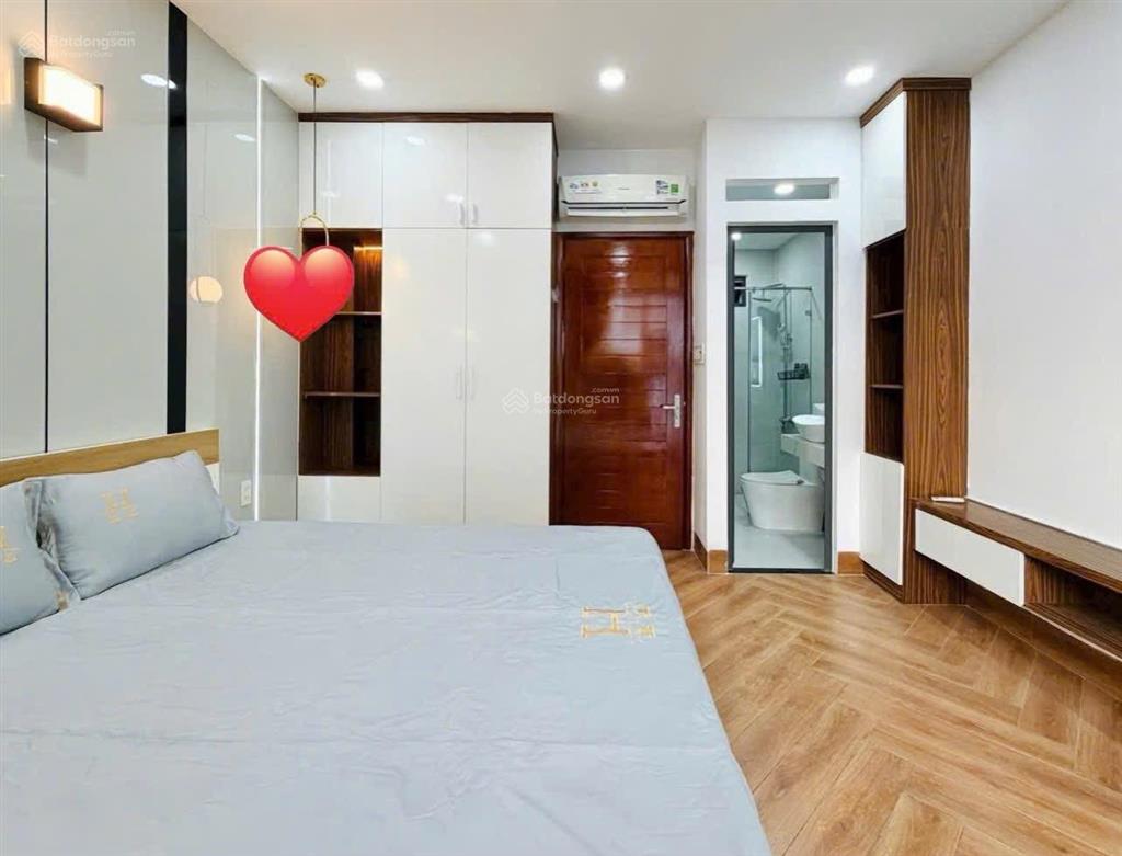 Định cư bán nhà đang cho thuê 23tr, ngay lê hồng phong q.10, giá 3tỷ750/73m2, gần ngã 7 lý thái tổ