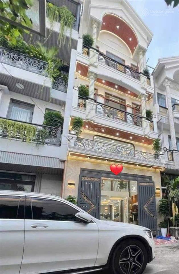Nhà hiếm có thang máy tại cống quỳnh q.1, đang cho thuê 36tr, giá 4tỷ590/81,6m2, gần chợ thái bình