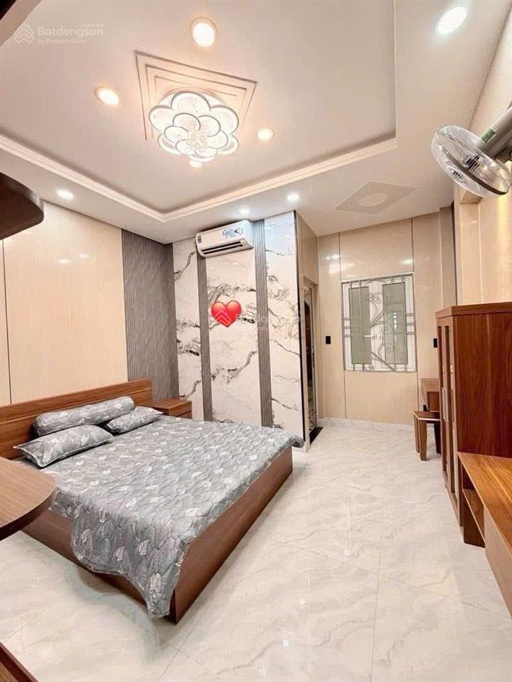 Nhà hiếm có thang máy tại cống quỳnh q.1, đang cho thuê 36tr, giá 4tỷ590/81,6m2, gần chợ thái bình