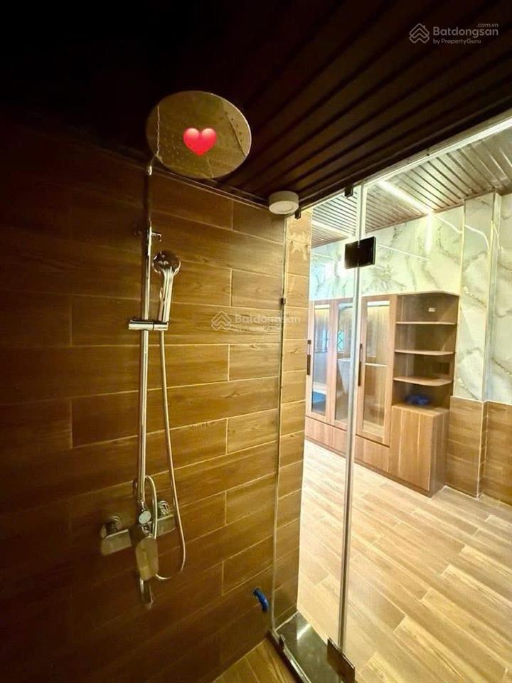 Nhà hiếm có thang máy tại cống quỳnh q.1, đang cho thuê 36tr, giá 4tỷ590/81,6m2, gần chợ thái bình