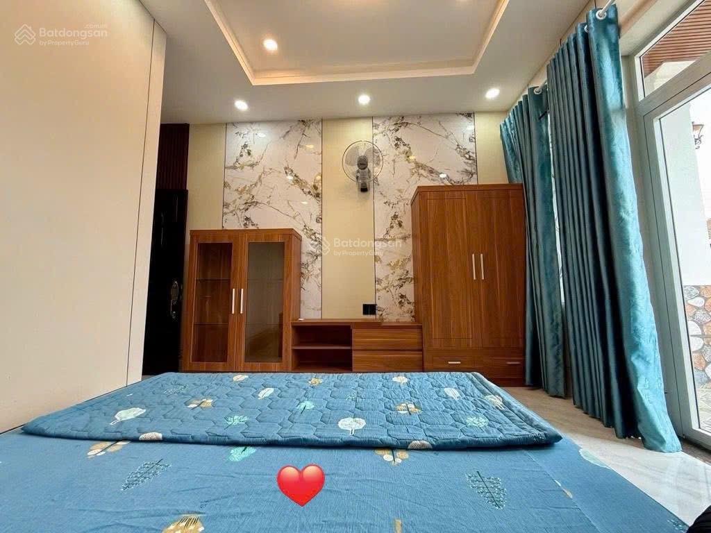 Nhà hiếm có thang máy tại cống quỳnh q.1, đang cho thuê 36tr, giá 4tỷ590/81,6m2, gần chợ thái bình