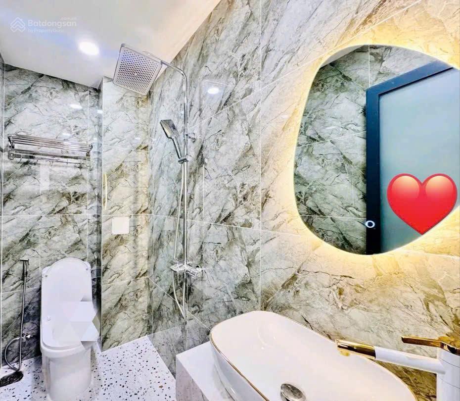 Bán nhà đang cho thuê 25 triệu đường ôtô lê đại hành  q.11, 86m2, gần bệnh viện chợ rẫy
