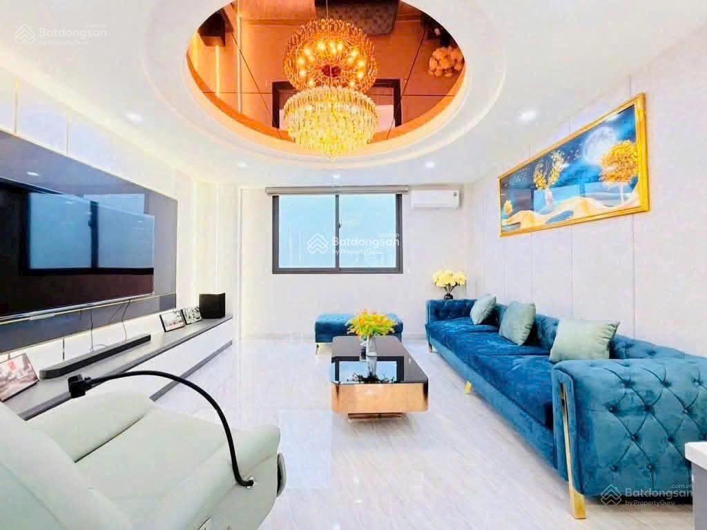 Hàng hiếm cho thuê 28tr, đường nguyễn gia trí  bình thạnh, giá 3tỷ990/82m2, gần ngã tư hàng xanh