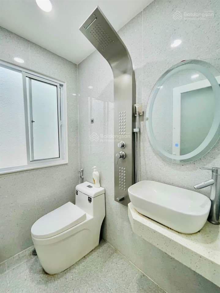 Tìm chủ cho căn nhà đang cho thuê 26 triệu, đường kỳ đồng  quận 3, giá 3tỷ820/60m2, gần ubnd p9