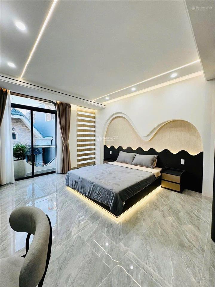 Tôi thiện chí bán căn nhà cho thuê 39tr, đ. lê anh xuân  q.1. giá 5tỷ450/96,5m2. gần chợ bến thành