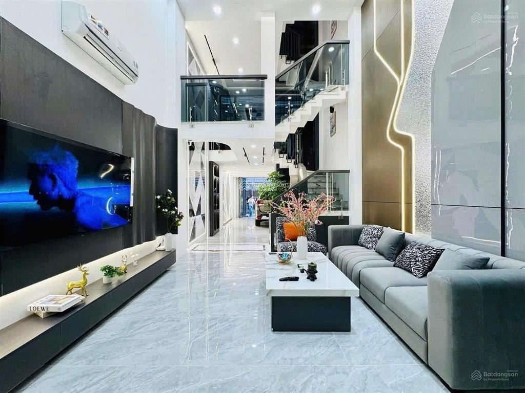 Tôi thiện chí bán căn nhà cho thuê 39tr, đ. lê anh xuân  q.1. giá 5tỷ450/96,5m2. gần chợ bến thành