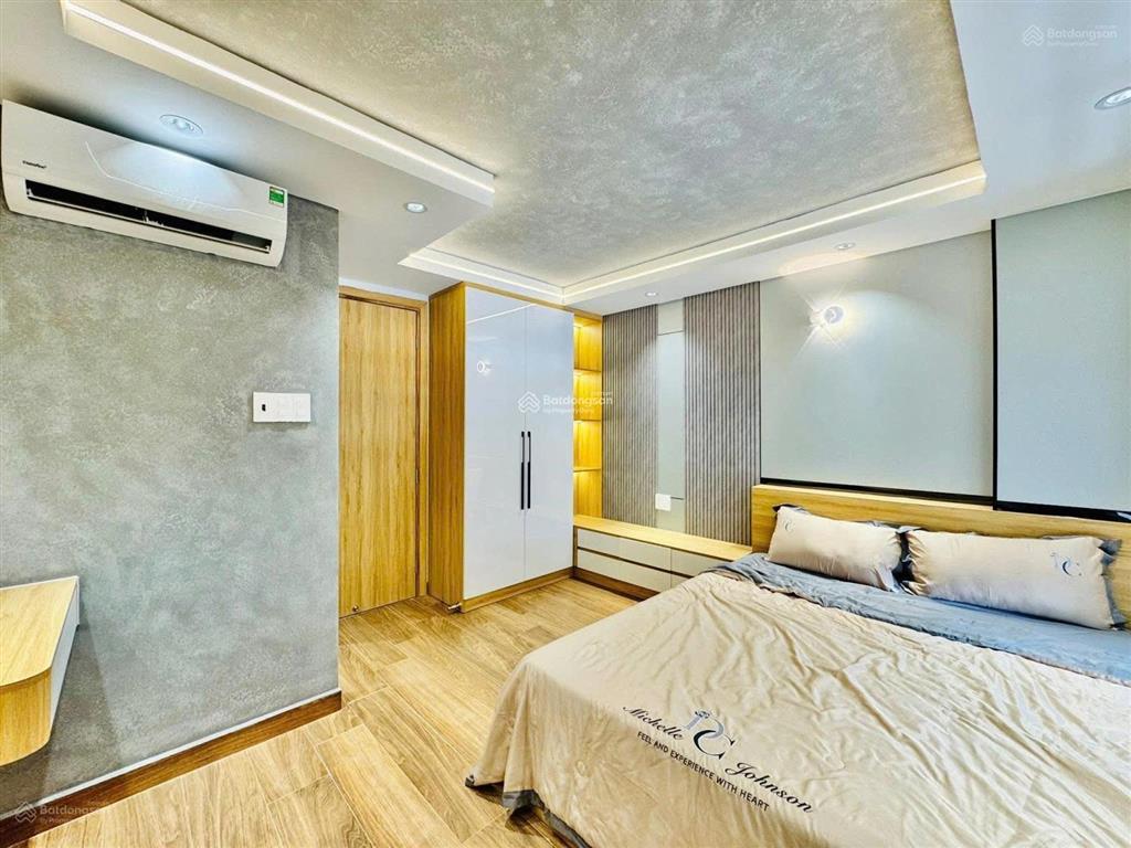 Tìm chủ cho căn nhà đường 6,8m huỳnh tịnh của q.3. cho thuê 27tr, giá 4tỷ190/83m2,gần chợ tân định