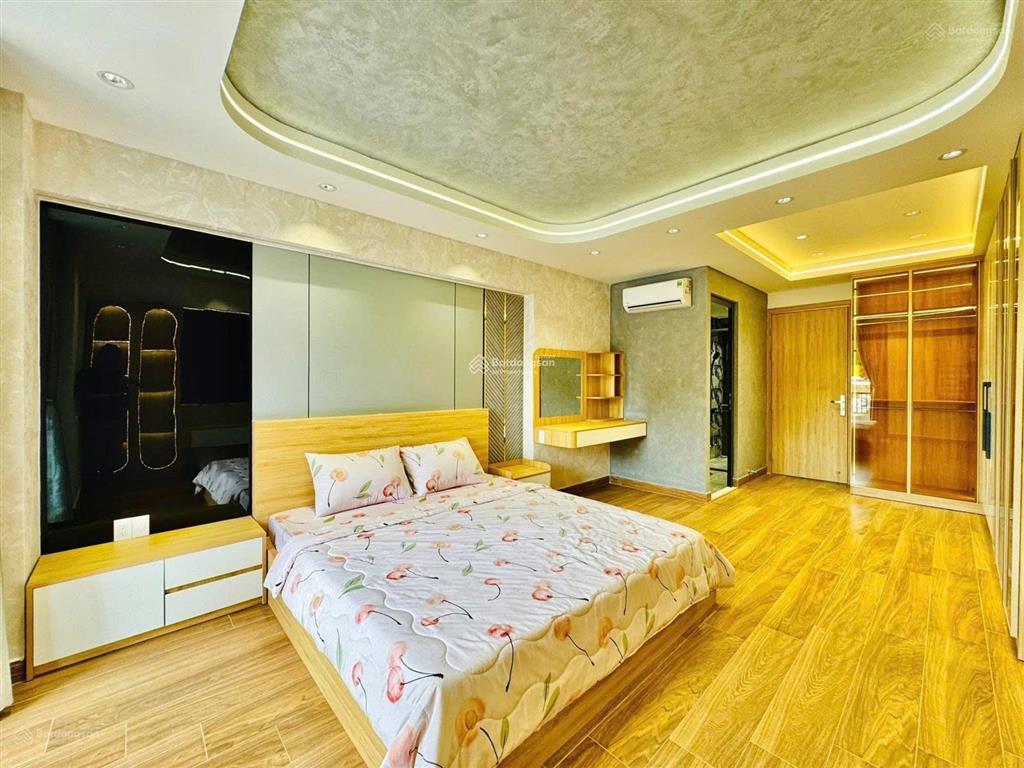 Tìm chủ cho căn nhà đường 6,8m huỳnh tịnh của q.3. cho thuê 27tr, giá 4tỷ190/83m2,gần chợ tân định