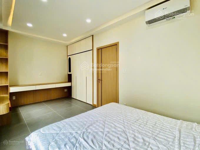 Cô ái bán gấp đường rạch bùng binh p9 q3. giá 5tỷ690/86,8m2 giao cách mạng tháng tám. cho thuê 30tr