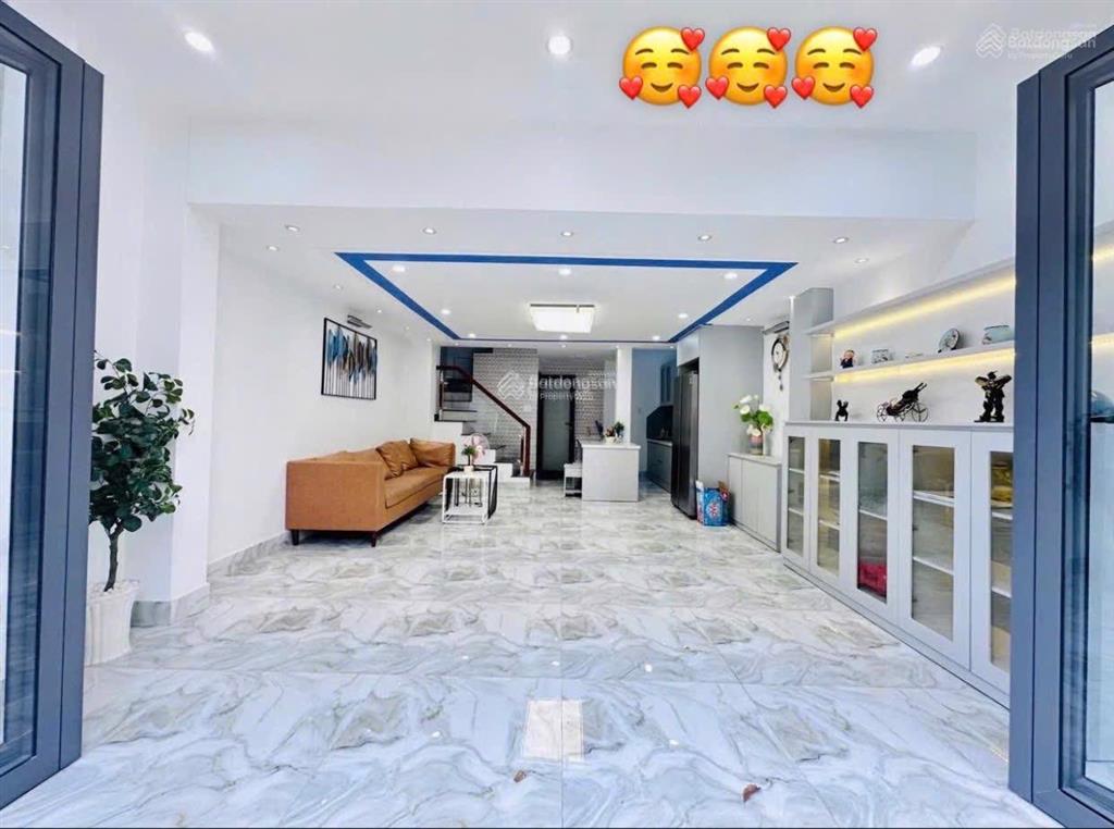 Chú nam cần bán gấp nhà dương quảng hàm, p5, gò vấp. 2,890 tỷ/67,5m2 cách bv quân y 175  5 phút