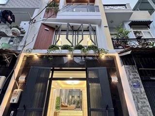 Bán gấp nhà mặt tiền đường bạch vân, p5, quận 5. giá 4,190ty/76,5m2 cách chợ hoà bình 5p di chuyển