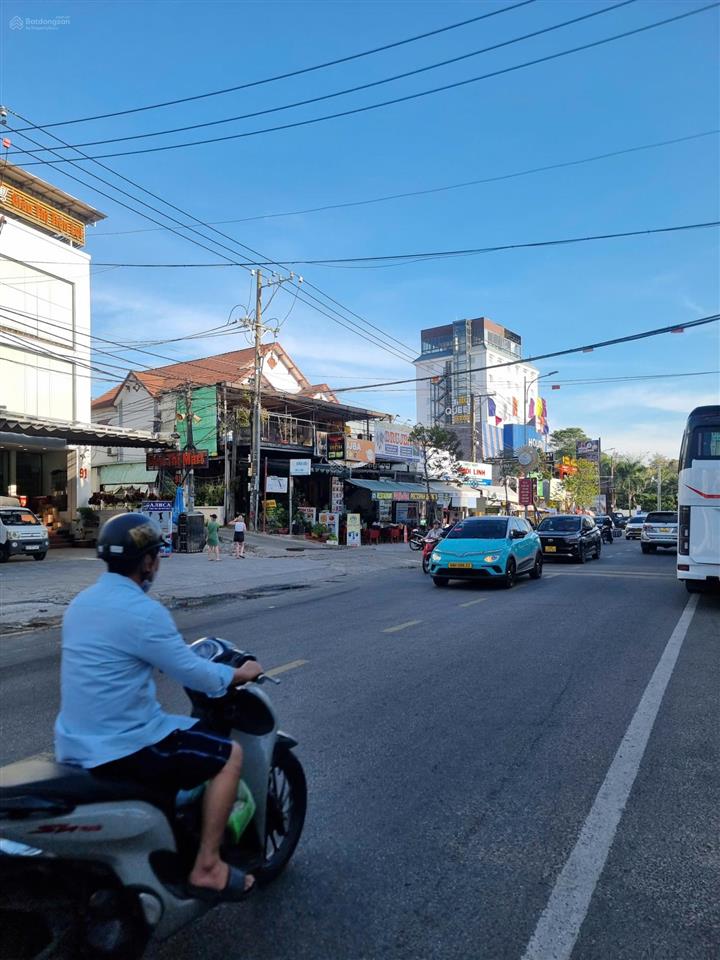 Hot chủ ngộp cần bán đất ~160m2 trần hưng đạo