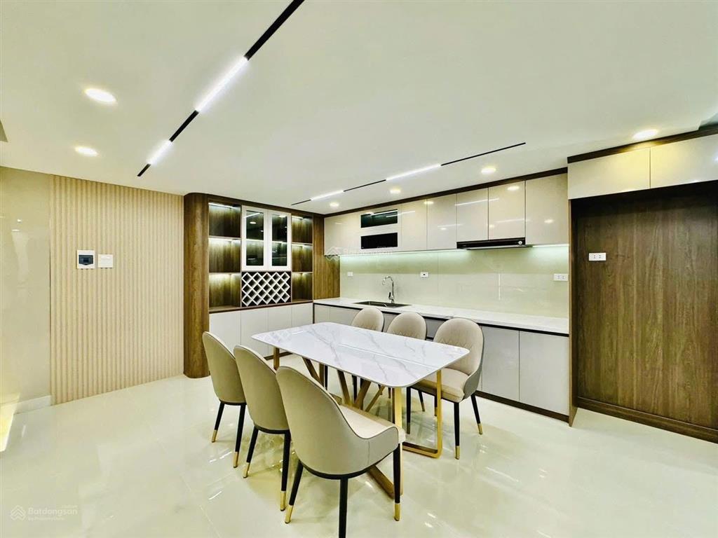 Cực vip! nhà xây mới 1trệt, 2lầu giá 3tỷ52. dt 70.3.8m2 (5,1x13,8m) trục phạm huy thông, p6, gò vấp