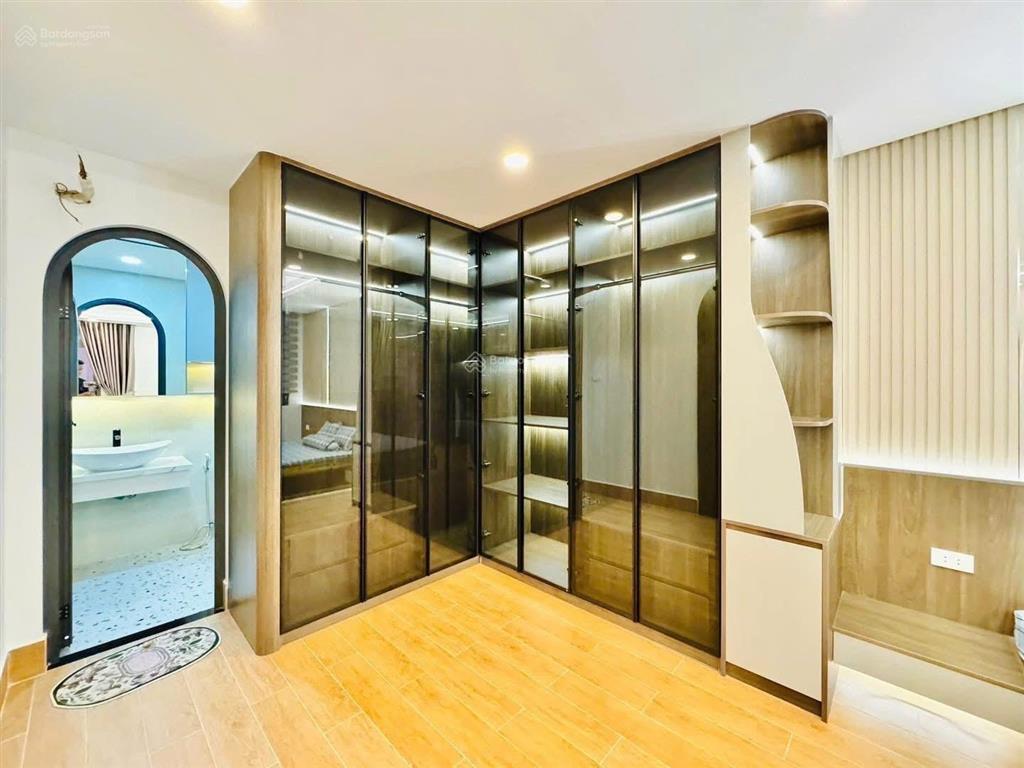 Cực vip! nhà xây mới 1trệt, 2lầu giá 3tỷ52. dt 70.3.8m2 (5,1x13,8m) trục phạm huy thông, p6, gò vấp