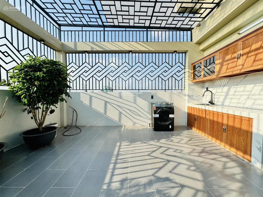 Lên sóng siêu phẩm nhà đường thái phiên p8 quận 11 giá 5tỷ280/68,9m2(5,3x13m)nhà 4 lầuhẻm 7m shr