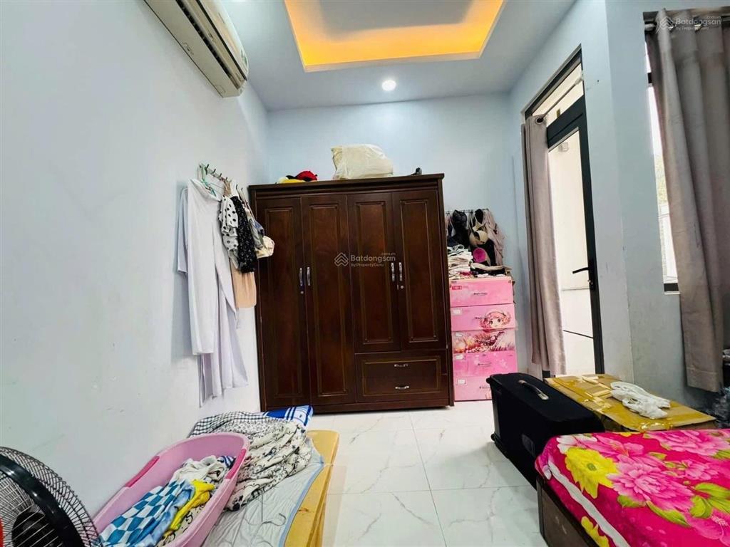 Chính chủ cần bán gấp nhà đường linh đông p.linh đông thủ đức giá 4tỷ890/65m2(5x13m) shr2lầu6m.