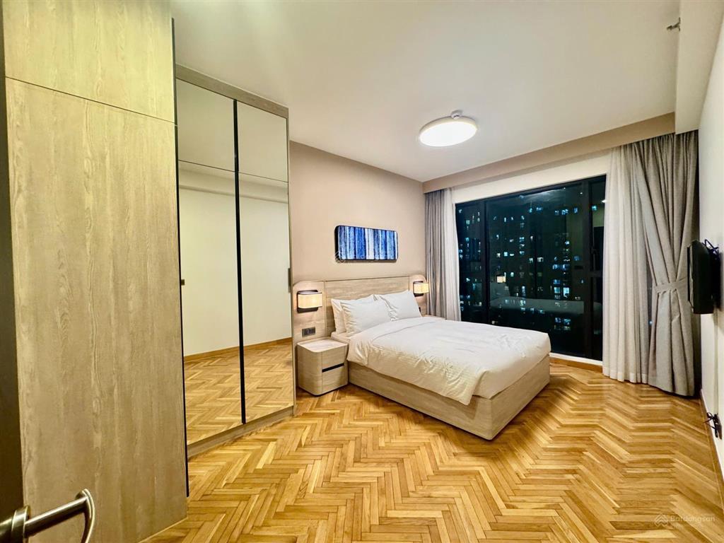 Feliz en vista  bán căn 4pn tháp somerset, dt 175m2, nội thất chuẩn khách sạn 5 sao. giá 20 tỷ