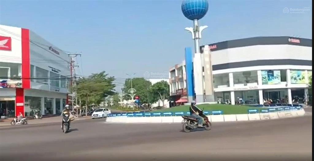 Bán nhà mặt phố tại khu dân cư bàn thành, 27 tỷ, 580m2