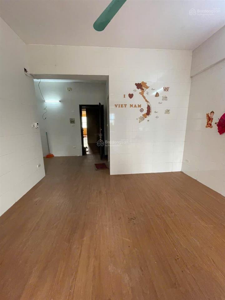 Cần bán căn hộ b10 nam trung yên dt 69m2 thiết kế 2 ngủ sẵn sổ đỏ. giá 5,91 tỷ 0948 886 ***