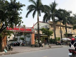 Bán nhà 4 tầng ngay sân bóng mậu lương gần kiến hưng luxury  kđt xa la, dân xây giá hơn 5tỷ