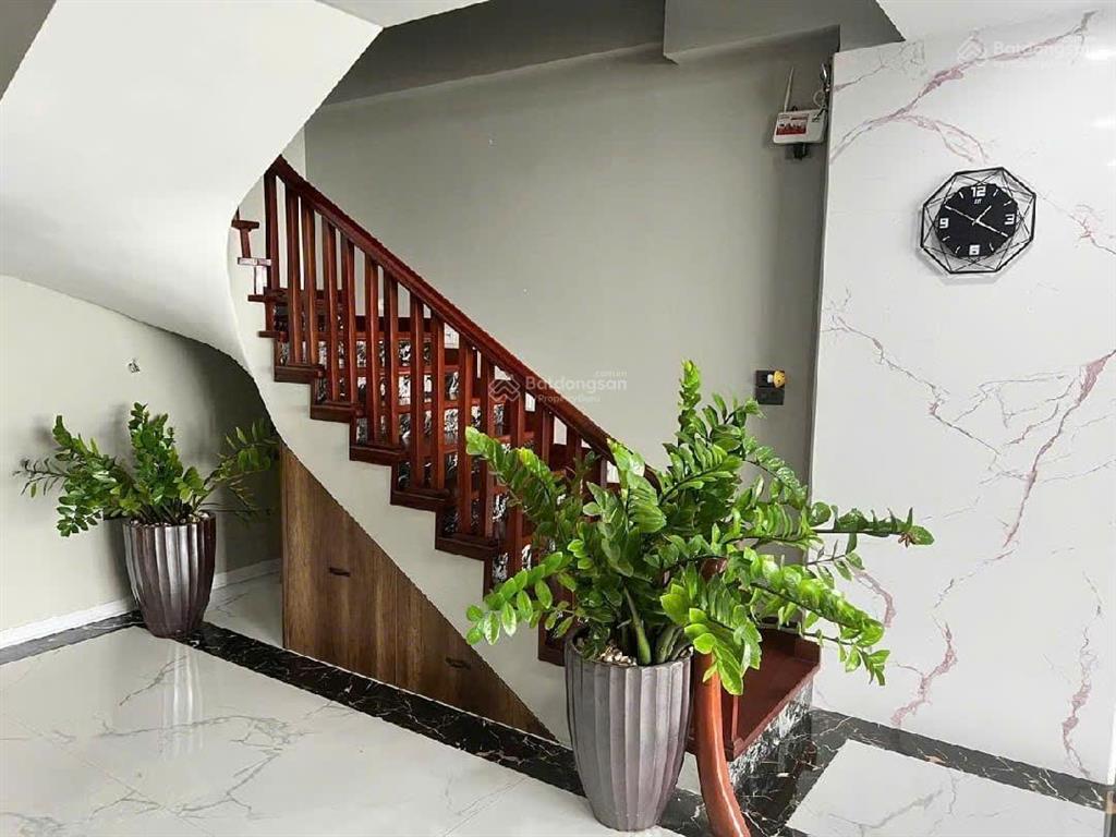 Bán nhà liền kề kđt văn khê ngay dịch vụ vạn phúc phân lô vỉa hè ôtô kinh doanh 200tr/m2 mt 5m