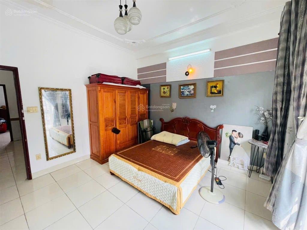 Chủ thiện chí giảm sâu  cần bán nhà hxh hàn hải nguyên, q. 11. giá chủ nhượng lại 4tỷ060 còn tl