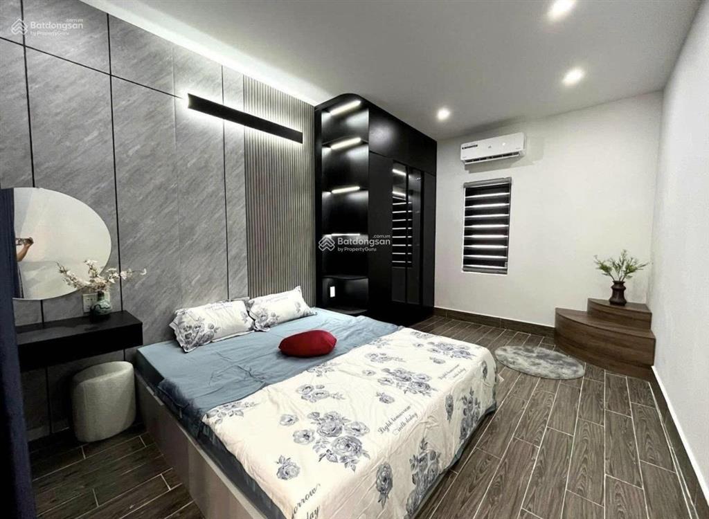 Cô nga chính chủ cần bán nhà hẻm oto mai xuân thưởng, q6. giá 3tỷ150 còn tl cho khách thiện chí