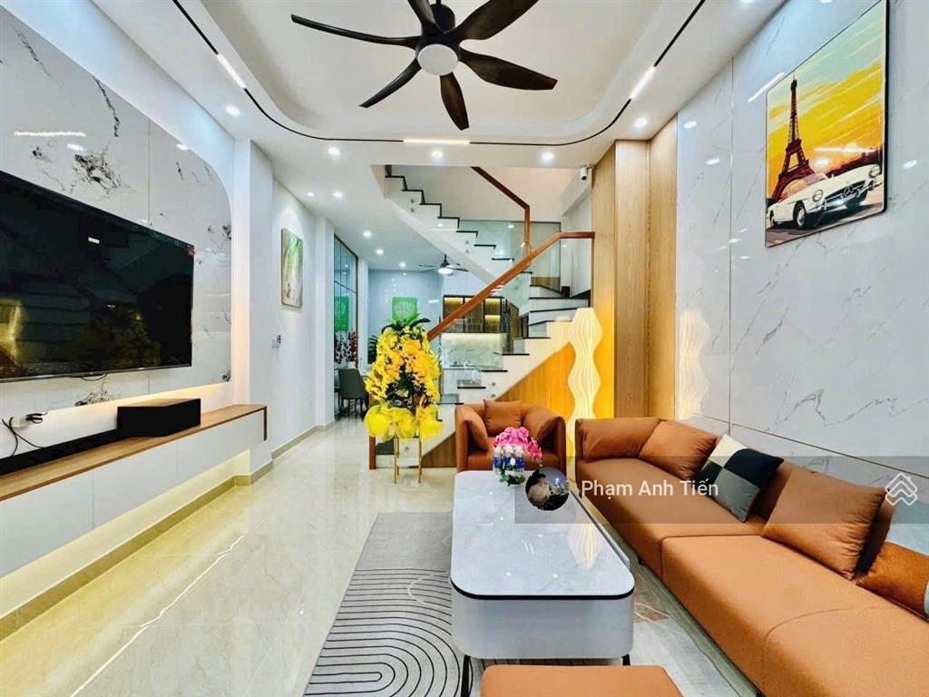 Bán nhà riêng đường an dương vươngq.5. giá 3tỷ790/74,3m2. đang cho thuê 22tr, gần đại học sài gòn.