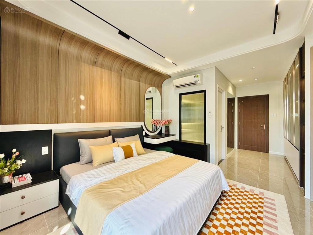 Chủ cần bán nhà ngay lê đại hành, q11  giá 6,29tỷ / 80m2. sổ sách đầy đủ. đường trước nhà 8m